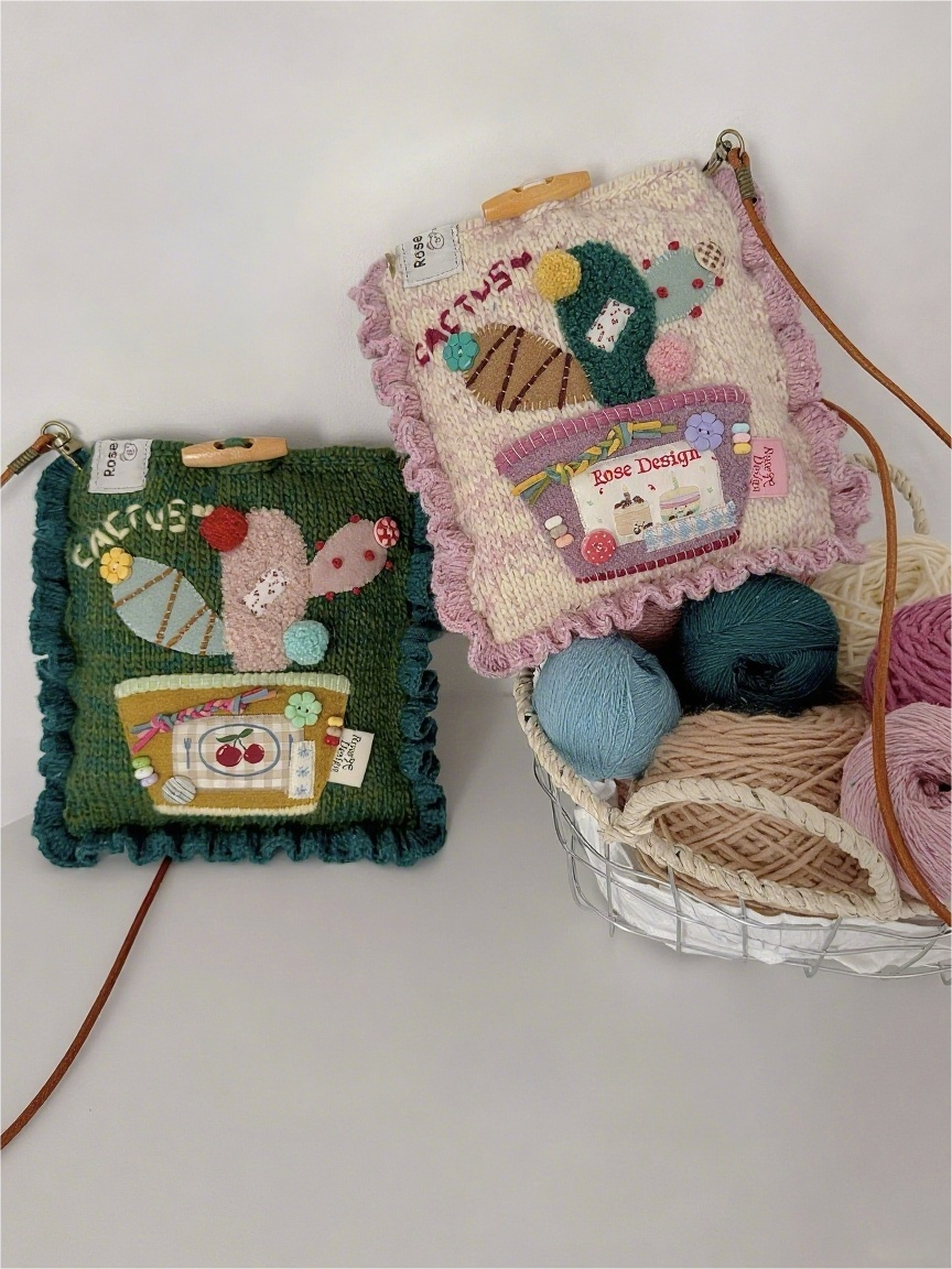 pink Cactus Crochet Crossbody Phone Bag