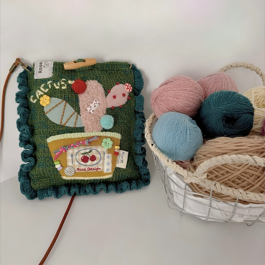 green Cactus Crochet Crossbody Phone Bag